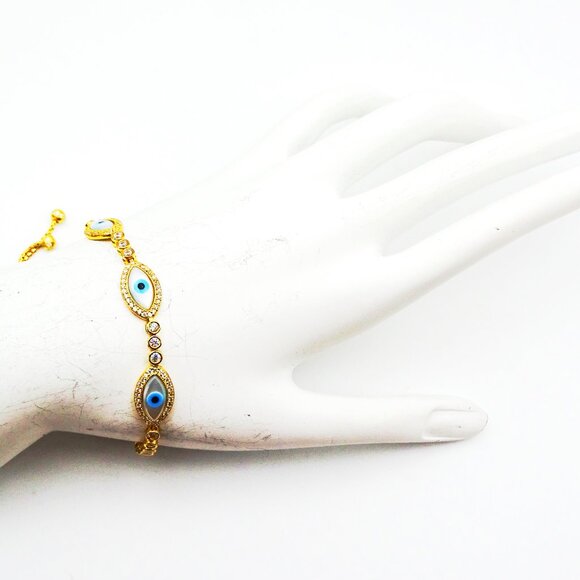 SAVVY CIE JEWELRY Gold Plated Mother of Pearl & Cubic Zirconia Evil Eye Bracelet - Picture 4 of 5